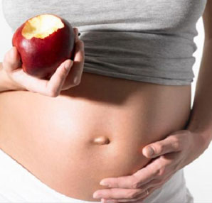 13. hafta gebelikte bebeğin boyutu bir elma kadardır